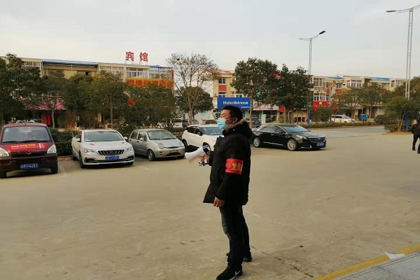 明光市女山湖镇:携手三方力量 共克时艰