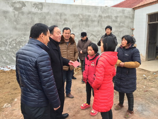 滁州市国土资源和房产管理局到古沛镇走访慰问