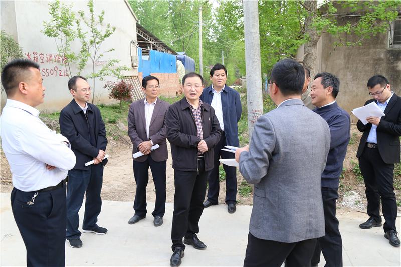 当前位置:全国党建网站联盟 > 安徽省 > 滁州市 > 明光市 4月11日下午